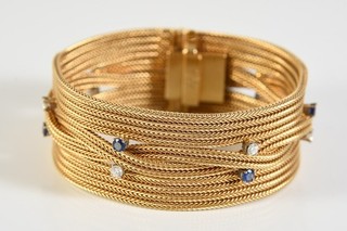Q49P08 Large 1965 Gold 750 18kt Bracelet Natural Diamonds approx 0.60ct sapphires