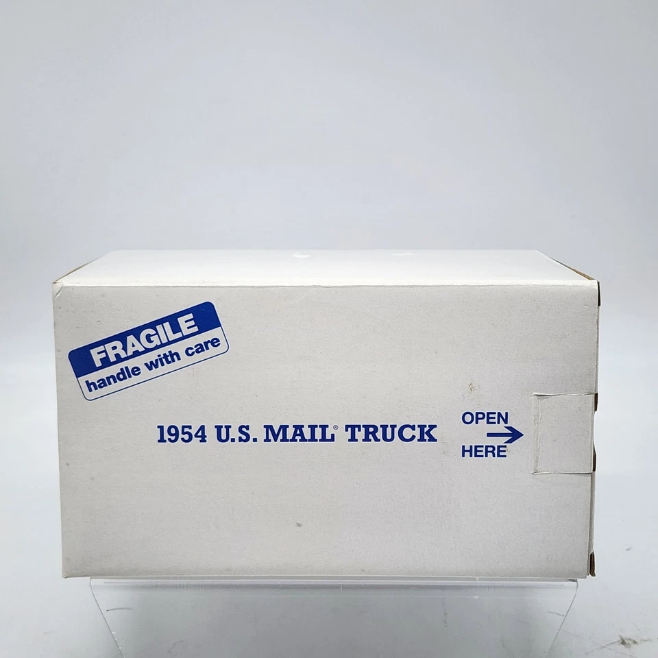 Camión de correo Danbury 1954 Jeep modelo 063-004 raro con caja muy buen estado sin título Foto 2 de 4