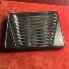 Snap-On soexm710 10-piece metric flank drive plus combination wrench set