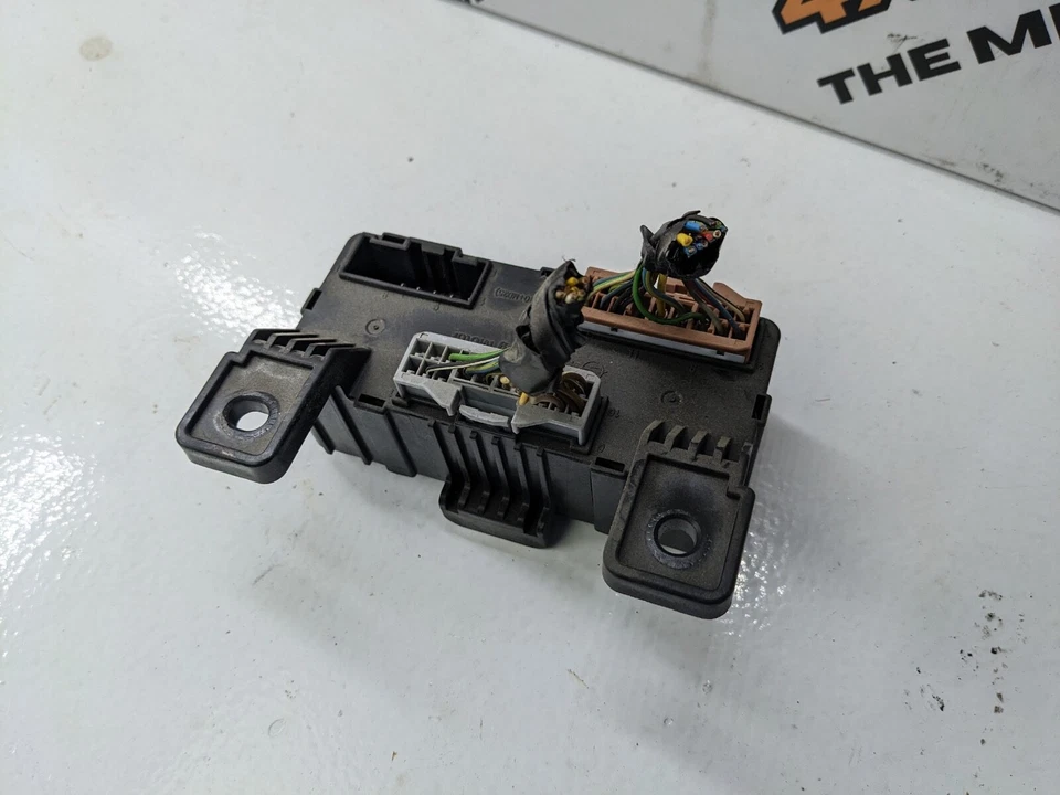 SSANGYONG KORANDO 2012 2.0 XDI COMFORT ECU CONTROL MODULE 8215034010 - Image 3 of 4