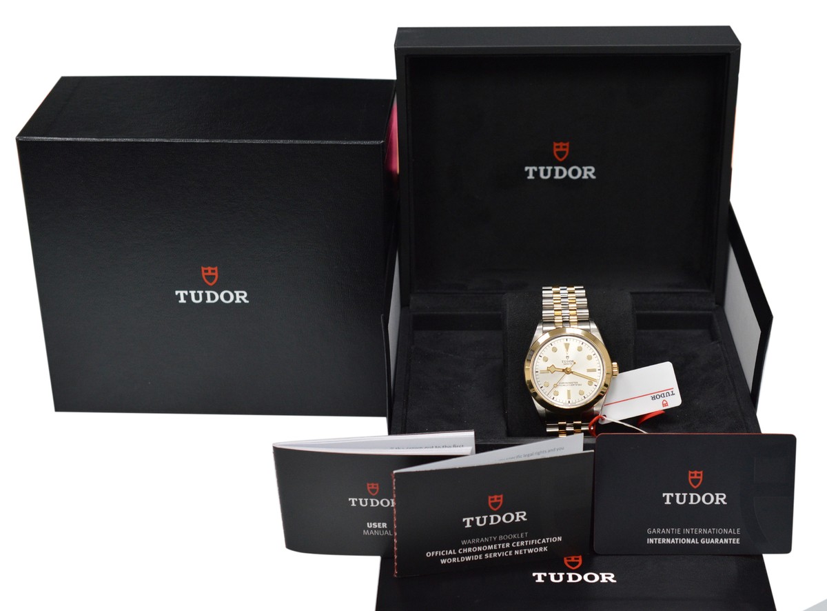 Tudor Black Bay 39 S&G M79663-0002 18k Gold Steel Automatic 39MM 