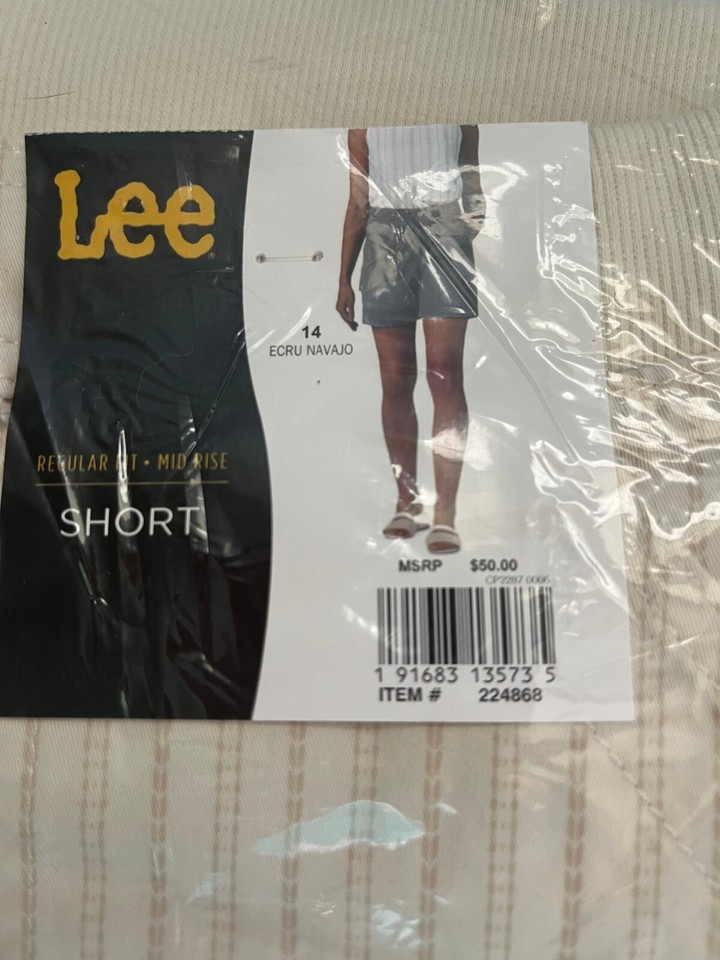 Lee Womens Relaxed Fit Mid Rise Cargo Shorts Ecru Navajo Size 14 eBay