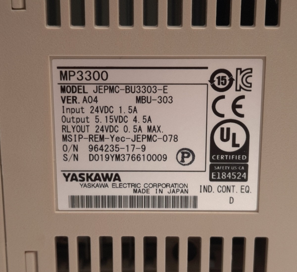 Yaskawa JEPMC-BU3303-E MP3300iec Machine Controller, 24V DC In, 5/15V DC Output Yaskawa JEPMC-BU3303-E MP3300iec Machine Controller, 24V DC In, 5/15V DC Output