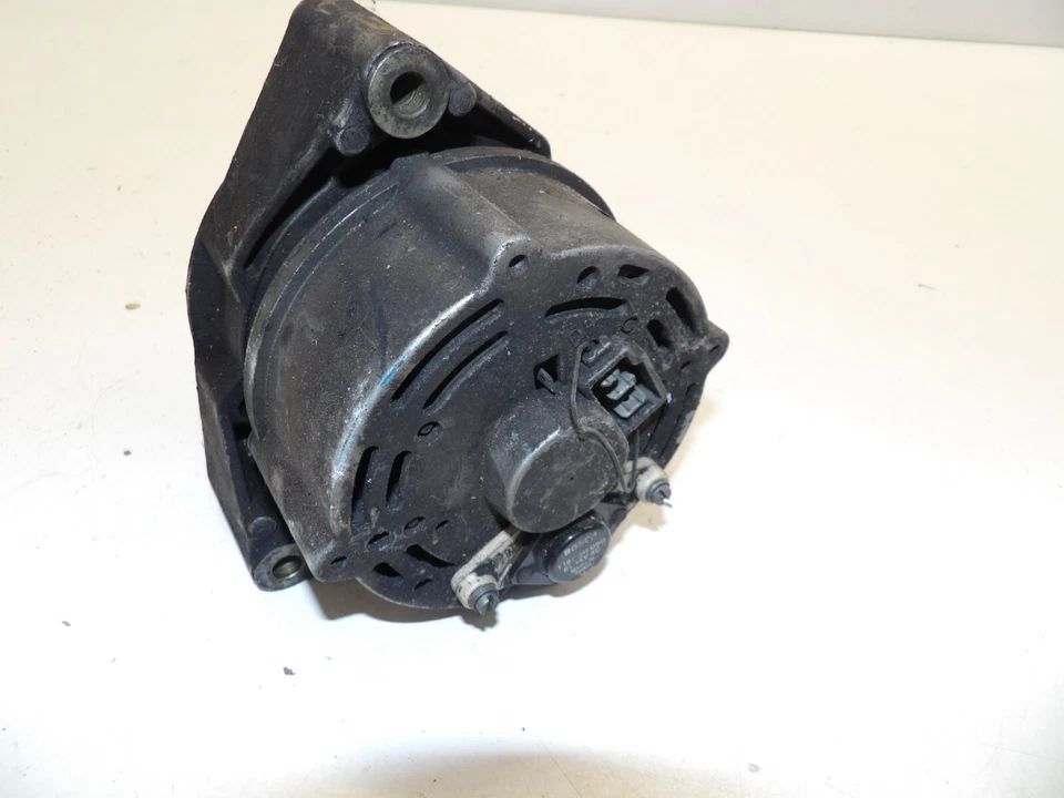 Lichtmaschine Generator Bosch 0120489331  für Mercedes  - Image 2 of 3