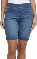NWT DKNY JEANS LADIES' MEDIUM WASH PULL ON BERMUDA SHORT SZ S E181