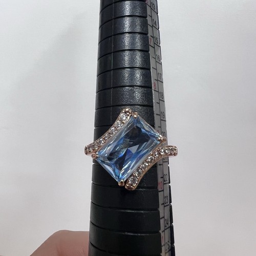 "She's Got The Shimmer" Bomb Party Ring Aquamarine Cubic Zirconia Rose Gold Sz 9 - Picture 9 of 15