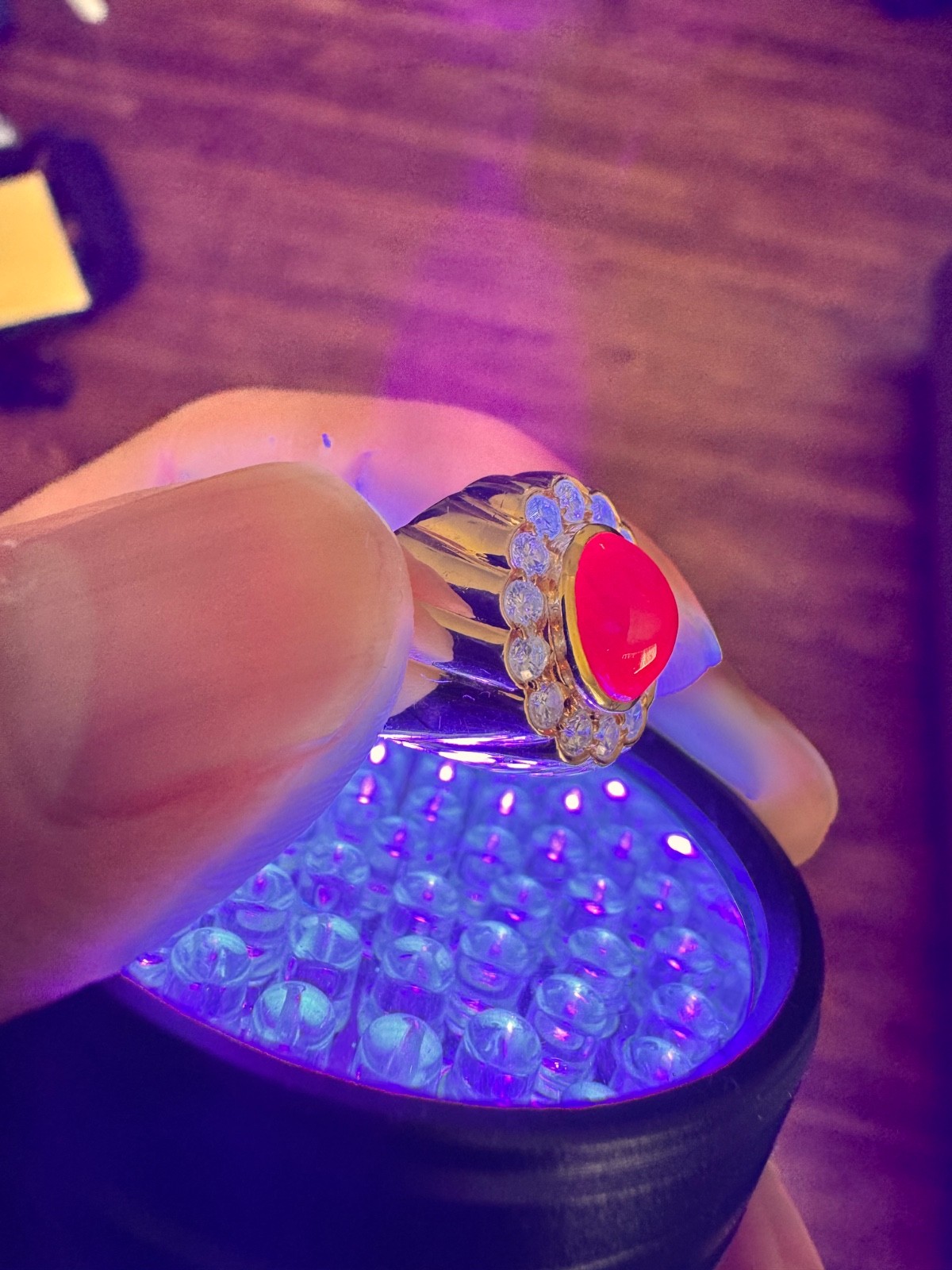 18k ruby ring with diamonds - image 3