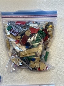 LEGO Creator Expert Winter Village Market 10235 Complete Manuals 1261 Pieces