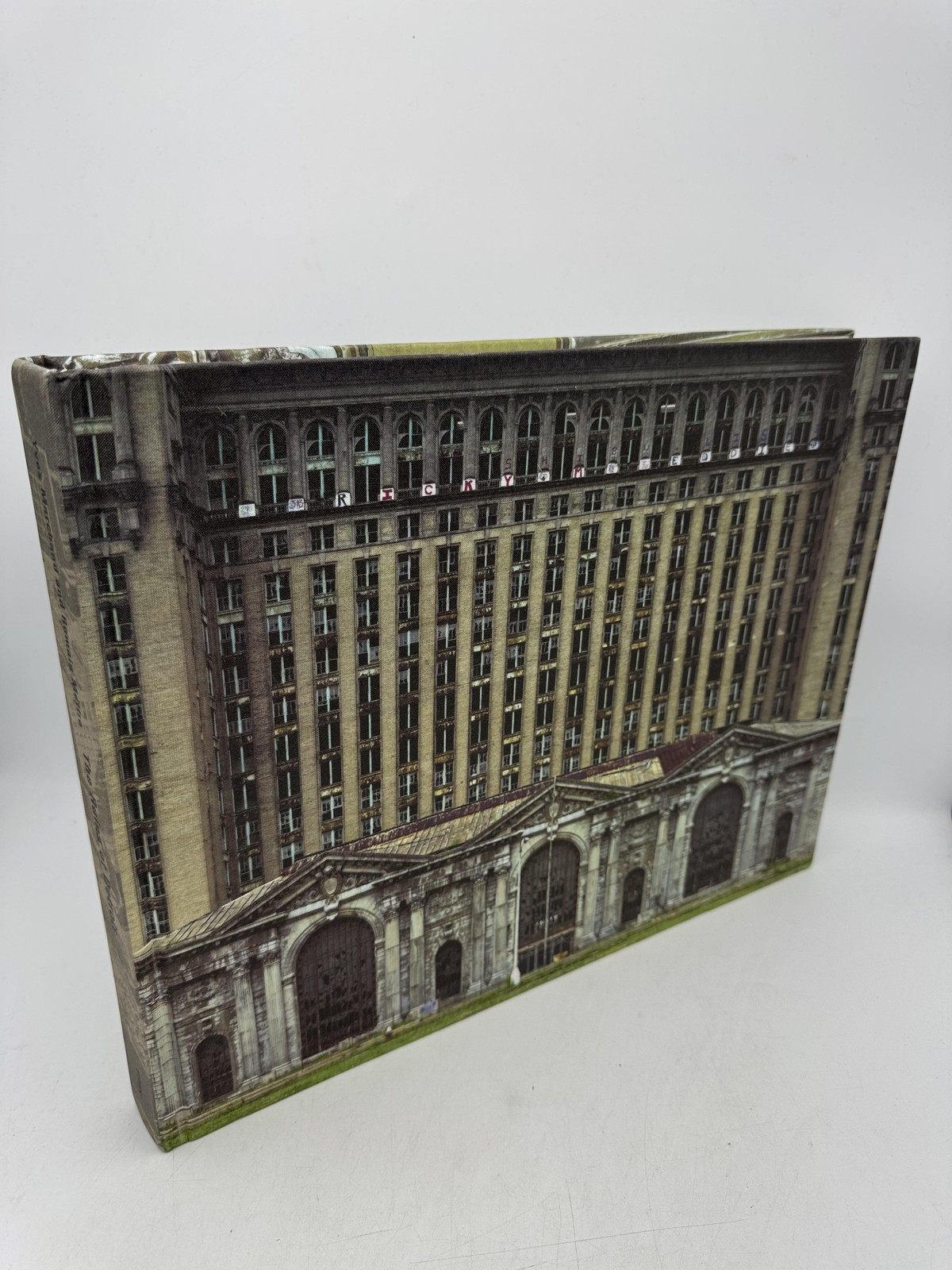 The Ruins of Detroit Marchand, Yves Hardcover First Edition 3869300426