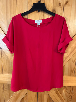 Charlie Paige Women s Cap Sleeve Blouse Red Semi Sheer NWT Size Medium (5449)