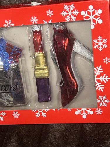 Boscov's Christmas Ornament Set New in Box Gift Bag Lipstick High Heel Holiday - Imagen 3 de 6