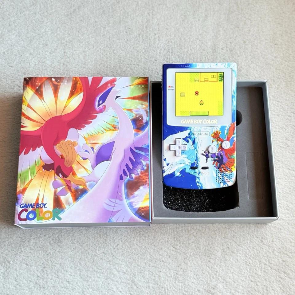 NINTENDO GAME BOY COLOR - IPS V3 - POKÉMON LUGIA E  HO-OH - MENÙ OSD - NUOVO - Immagine 2 di 4
