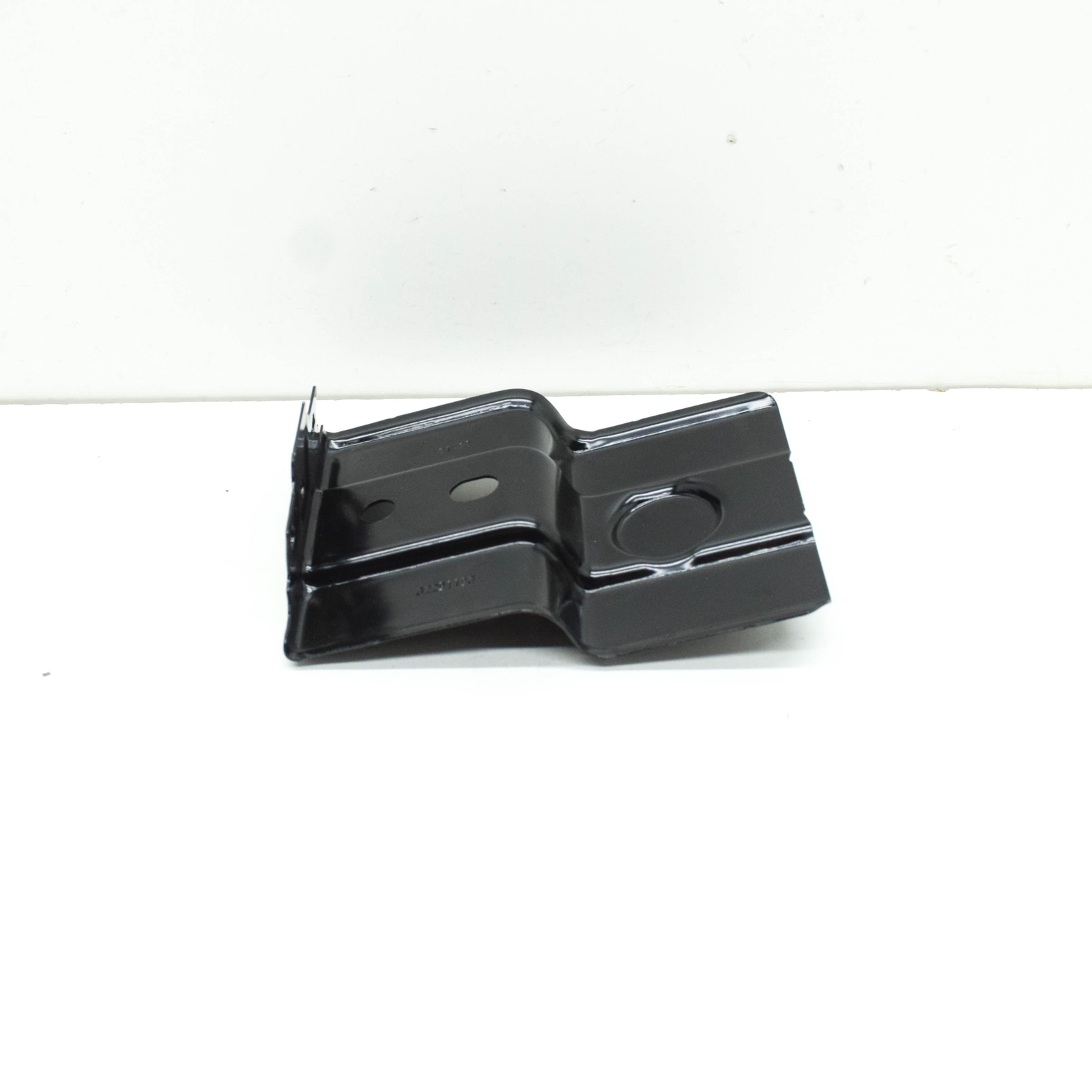 NEW VOLVO XC40 536 FRONT BUMPER PLATE CLEANER 32291194 ORIGINAL | eBay
