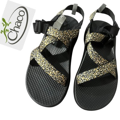 Chaco Girls Size 4 Strap Cheetah Leopard Print Sandals