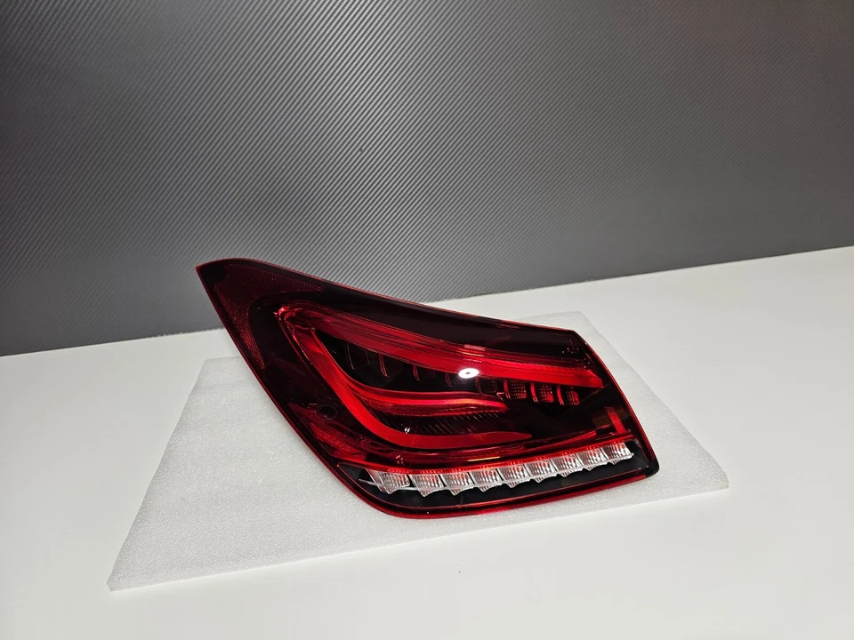 Mercedes Benz CLA CLA250 CLA35 AMG CLA45 AMG OEM LED Left Tail Light 2014 - 2025 - Imagem 2 de 4