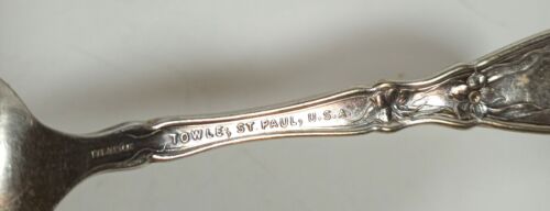 Antique Towles St Paul Silver Spoon Log Cabin USA Souvenir Pat Jan 14 1818 - Picture 7 of 9