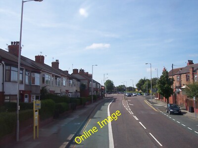 Photo 6x4 Singleton Avenue in Prenton Birkenhead/SJ3088  c2012