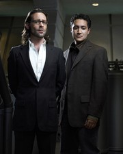 James Callis & Alessandro Juliani (22598) 8x10 Photo