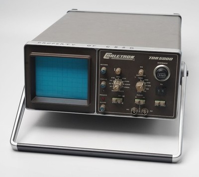 Vintage Cabletron TDR5000 Time Domain Reflectometer Test Instrument CRT Display
