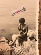 ❤️Erotik Konvolut Lot 2 X Foto schöne Frau Badeanzug Pose See DDR? 60-70er? 7x10