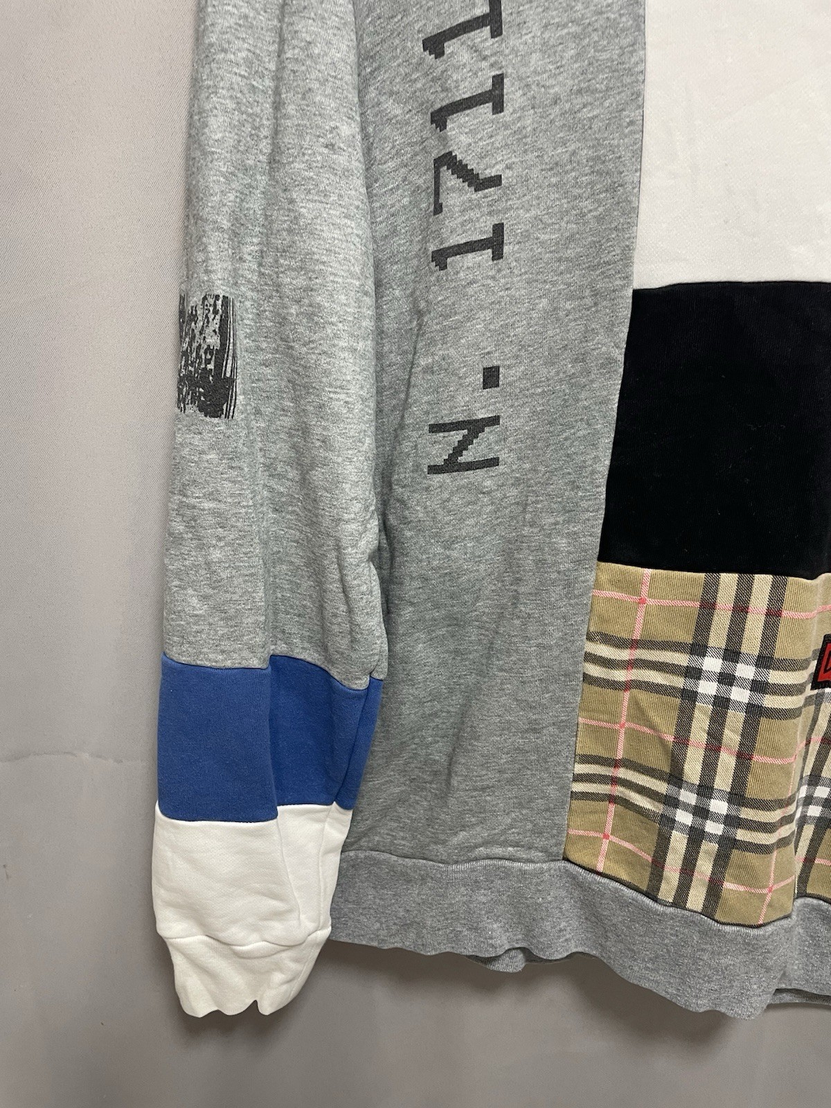Burberry SS18 Documents Enclosed Archive Nova Check Sweater Men's Size M Rare image 6