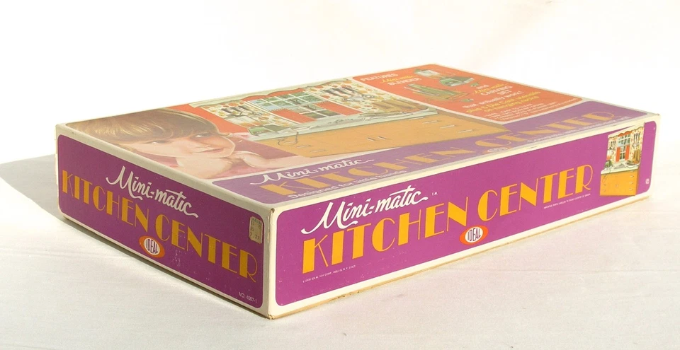 Vintage 1970  Ideal Mini-Matic Kitchen Center Set Unused in Box - Image 4 of 4