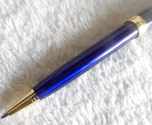 Good Parker Sonnet Series Ballpoint Pen Blue Gold Clip Fine Nib Blue Ink Refill