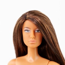 Barbie Modelo del Momento Marisa Pretty Young Thing Rebodied MTM Muñeca Híbrida