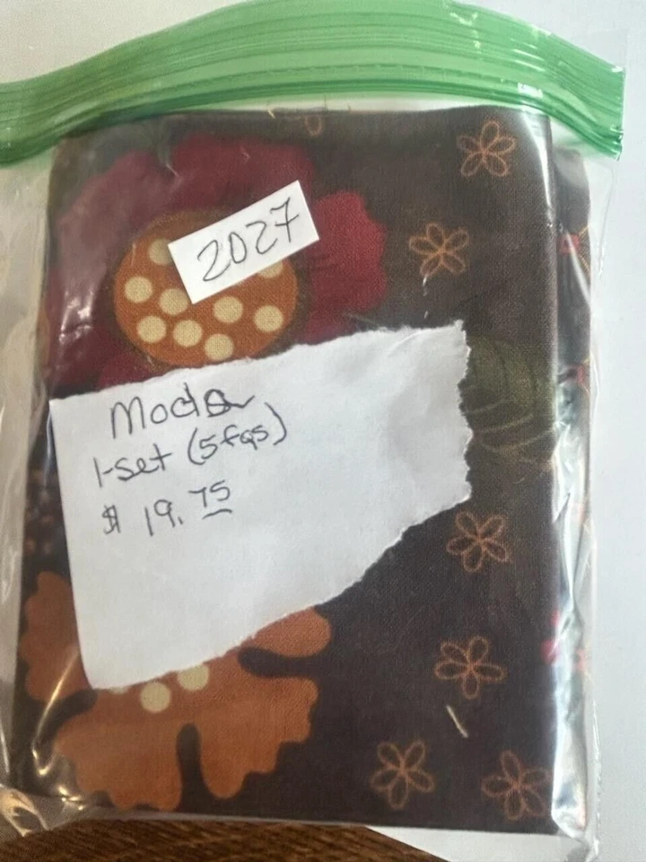 5FQ Fat Quarter Moda 18X22" Quality Quilt Fabric Quilting Crafting Sewing - Image 2 of 2