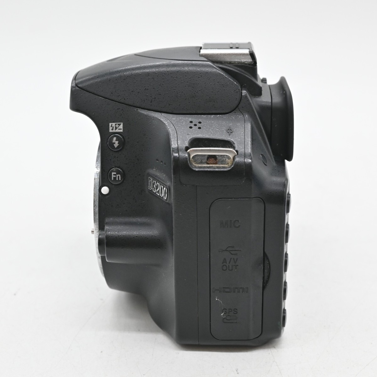 Nikon D3200 Digital SLR Camera Body from Japan [Exc+5 / 37893