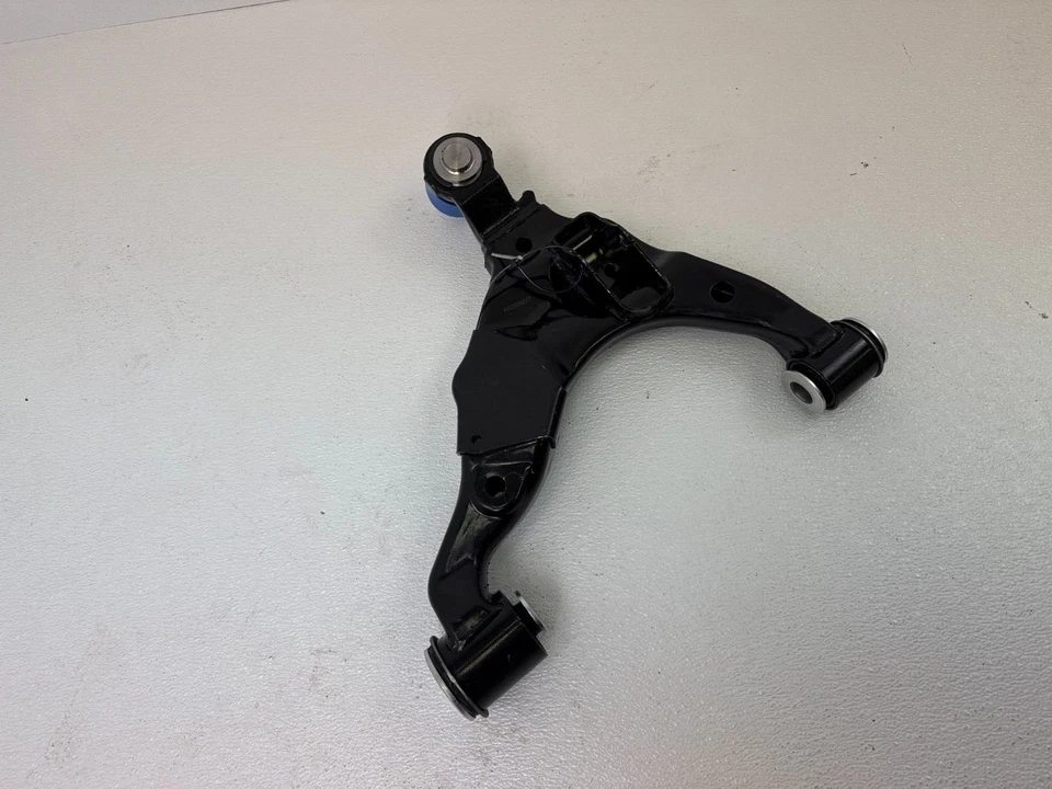 03-09 Toyota 4Runner Lexus GX470 07-09 FJ Cruiser Front Left Lower Control Arm - Image 3 of 4