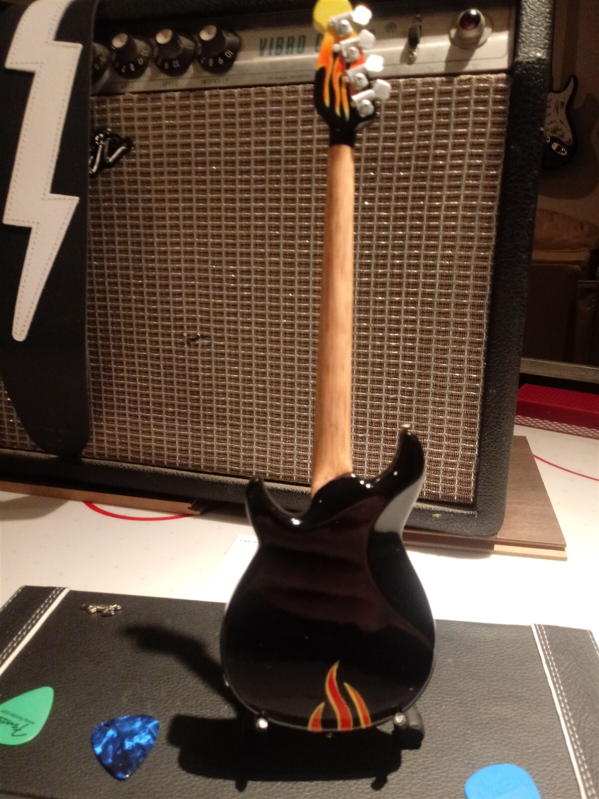 Picture 3 of 5