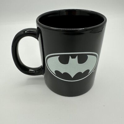 Batman Mug Glow In The Dark Logo Ceramic Black 16 oz Coffee Cup TM & DC Comics