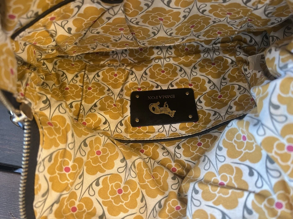 EMMA FOX Plegable Negro Cuero Flexible Cartera de Hombro Bolso de Mano Usado en Excelente Condición Foto 4 de 4