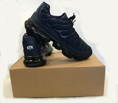 air cushioned trainers