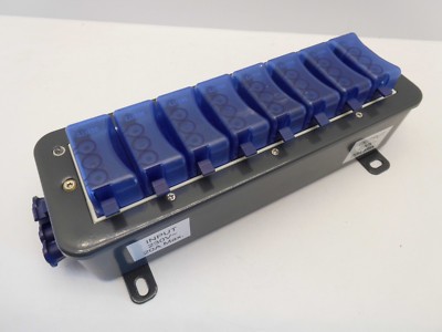 CLICK FLOW CT1008 20 AMP VERTEILER HUB 8 GANG METALL PLATTIERT SCHWARZ VERKABELT
