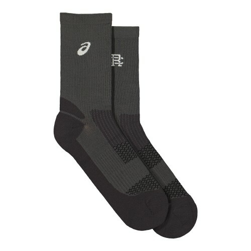 asics running accessories
