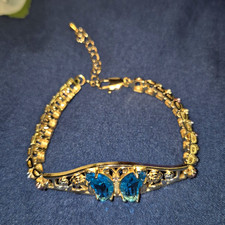 Gold Tone Link Chain Bracelet Butterfly Theme...