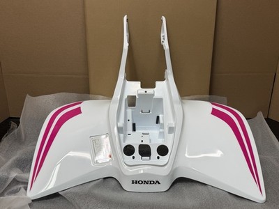 06-26 HONDA 90 OEM REAR WHITE FENDER PLASTIC TRX90 TRX 90 🔥FAST