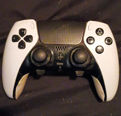 Sony DualSense PS5 Wireless Ergonomic Controller White/Black w/ Carrying Case