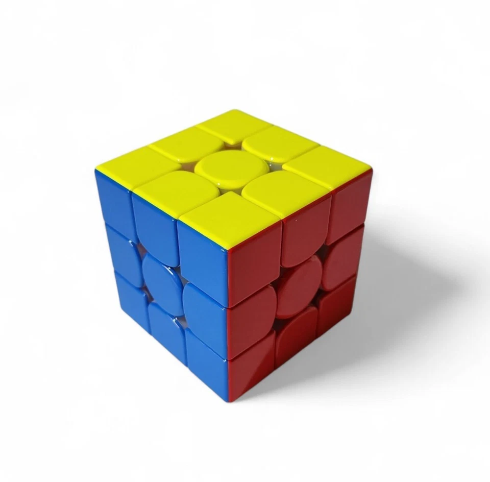 GAN 15 Maglev 3x3 Speed Cube - Ultra-Light 58.6g Magnetic Puzzle for All Ages - Image 2 of 4