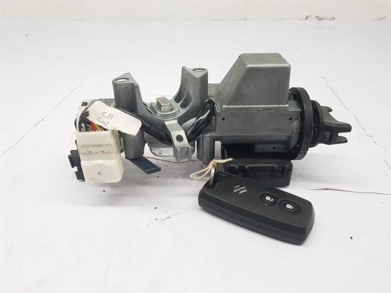 2006-2013 MK1 SUZUKI SX4 IGNITION BARREL & DOOR BARREL & KEY 3397065J00 - Image 2 of 4