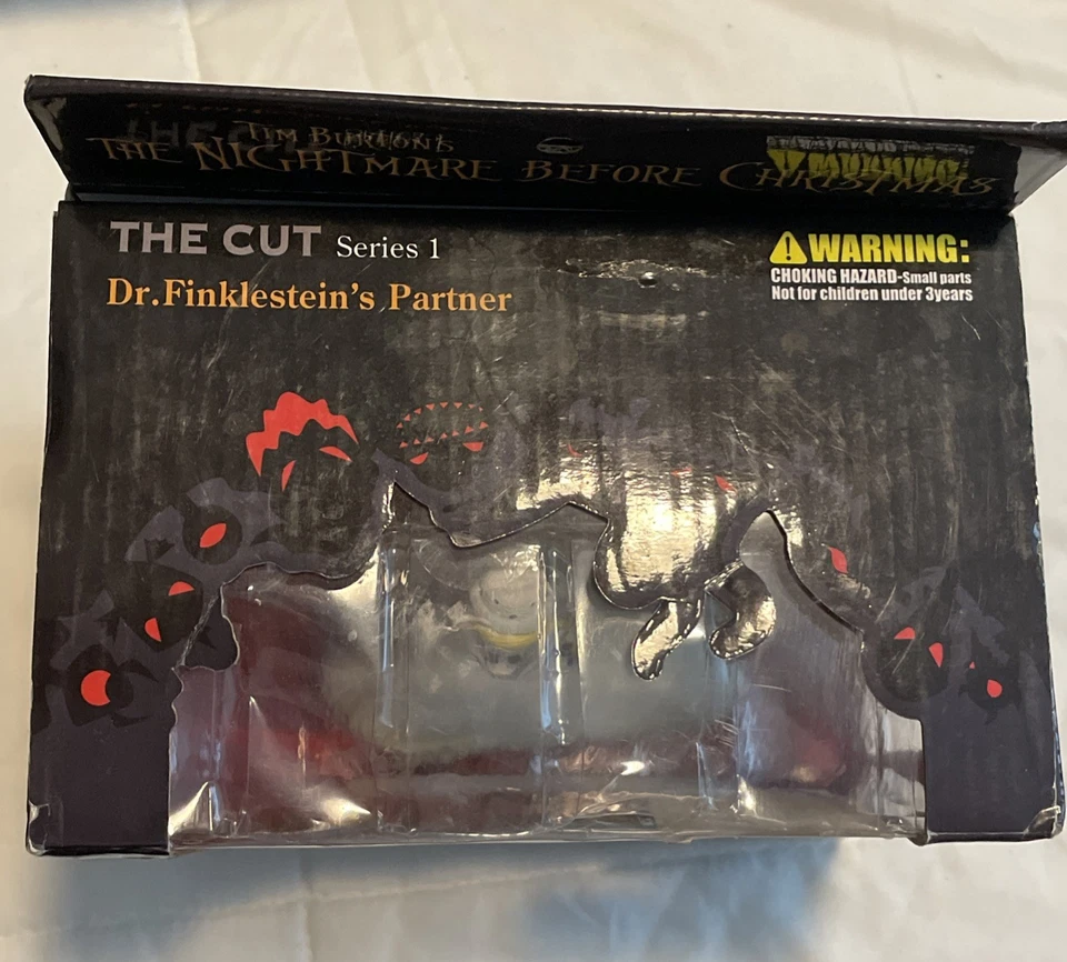 NIGHTMARE BEFORE CHRISTMAS CUT SERIES 1 DR FINKLESTEIN'S PARTNER - Image 3 of 4