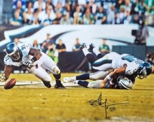 Signed 16x20 JORDAN HICKS Philadelphia Eagles  Autographed photo - w/COA