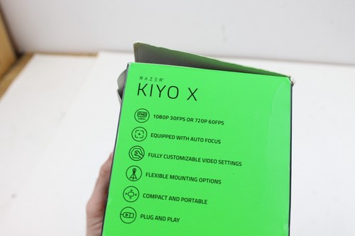Razer Kiyo Pro Webcam for Streaming, Gaming, Video Calls: Full HD 1080p 60FPS - Picture 7 of 7