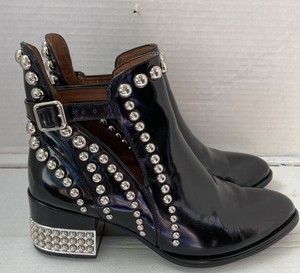 rylance bootie jeffrey campbell