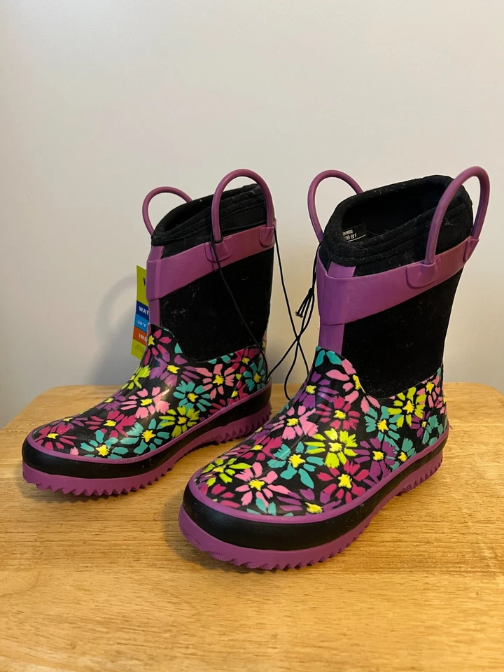 Kid's Girls Western Chief Black/Purple Daisy Neoprene Waterproof Rainboots 11/12 - Image 2 of 4
