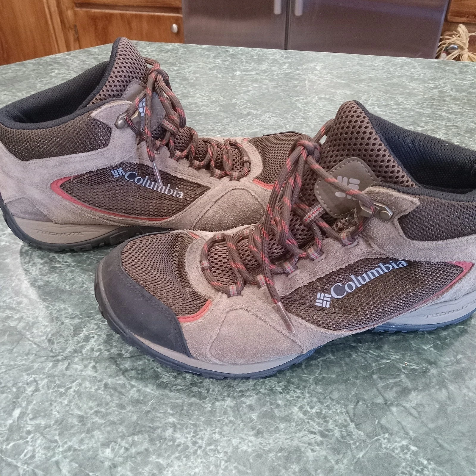 Columbia Techlite Mens Hiking Camping Outdoor Waterproof shoes Boots US Sz 10