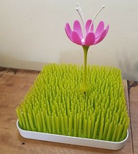 Boon Lawn Countertop Drying Rack - Green With Flower Attachment, Used W/Box