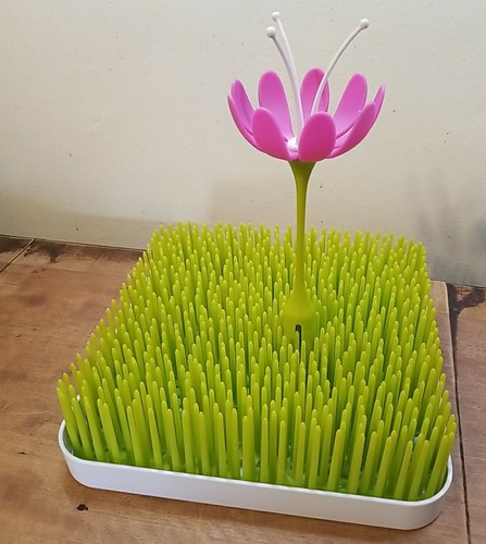 Boon Lawn Countertop Drying Rack - Green With Flower Attachment, Used W/Box